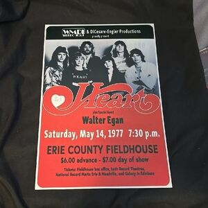 Vintage Heart Band Glossy Photo Print